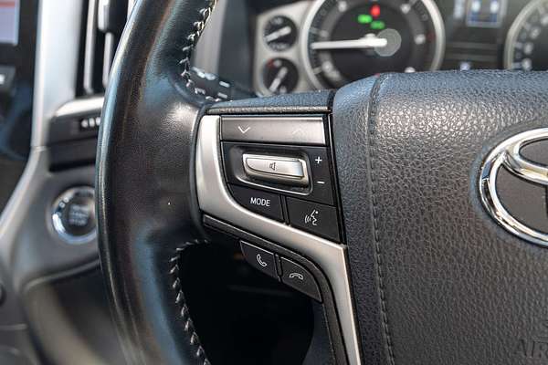 2020 Toyota Landcruiser Sahara VDJ200R