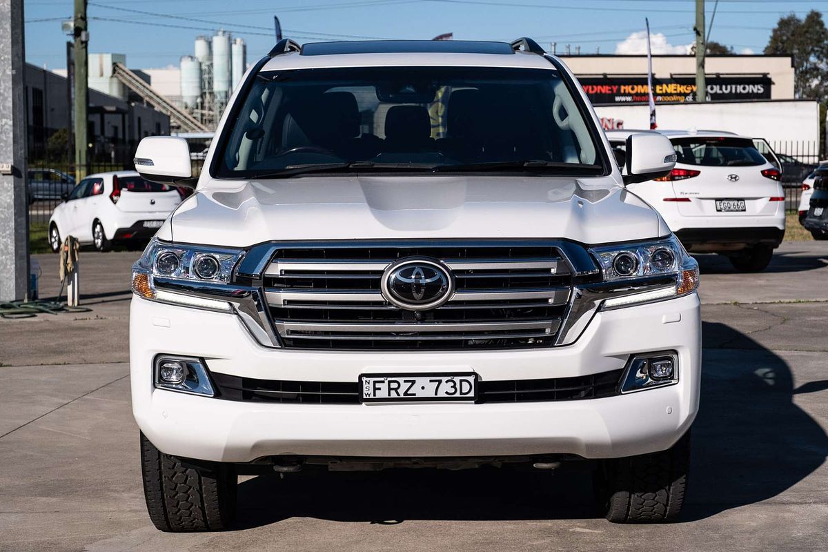 2020 Toyota Landcruiser Sahara VDJ200R