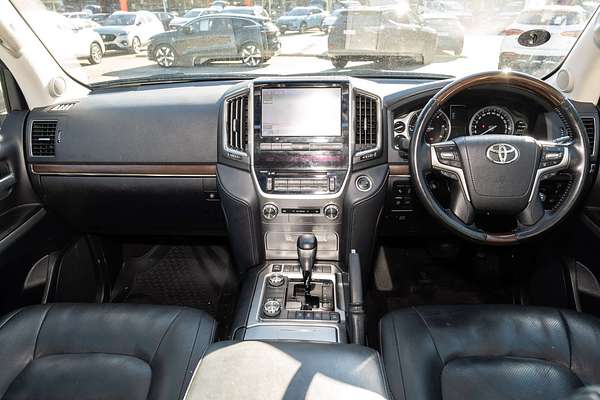 2020 Toyota Landcruiser Sahara VDJ200R