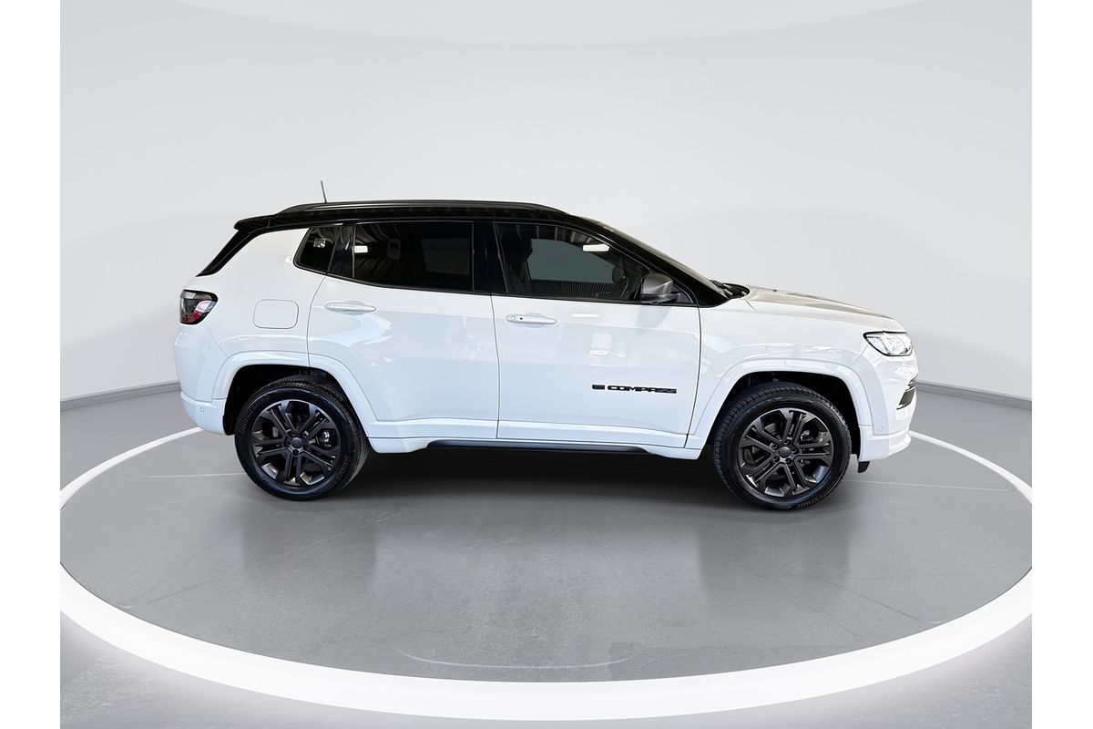 2021 Jeep Compass Limited M6