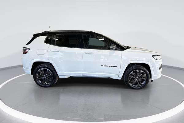 2021 Jeep Compass Limited M6