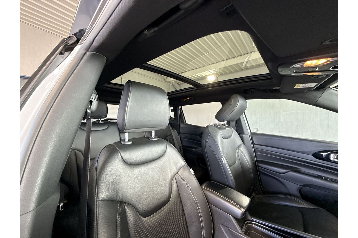 2021 Jeep Compass Limited M6