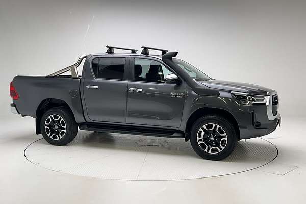 2022 Toyota Hilux SR5 GUN126R 4X4