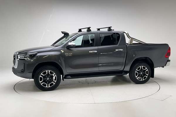 2022 Toyota Hilux SR5 GUN126R 4X4