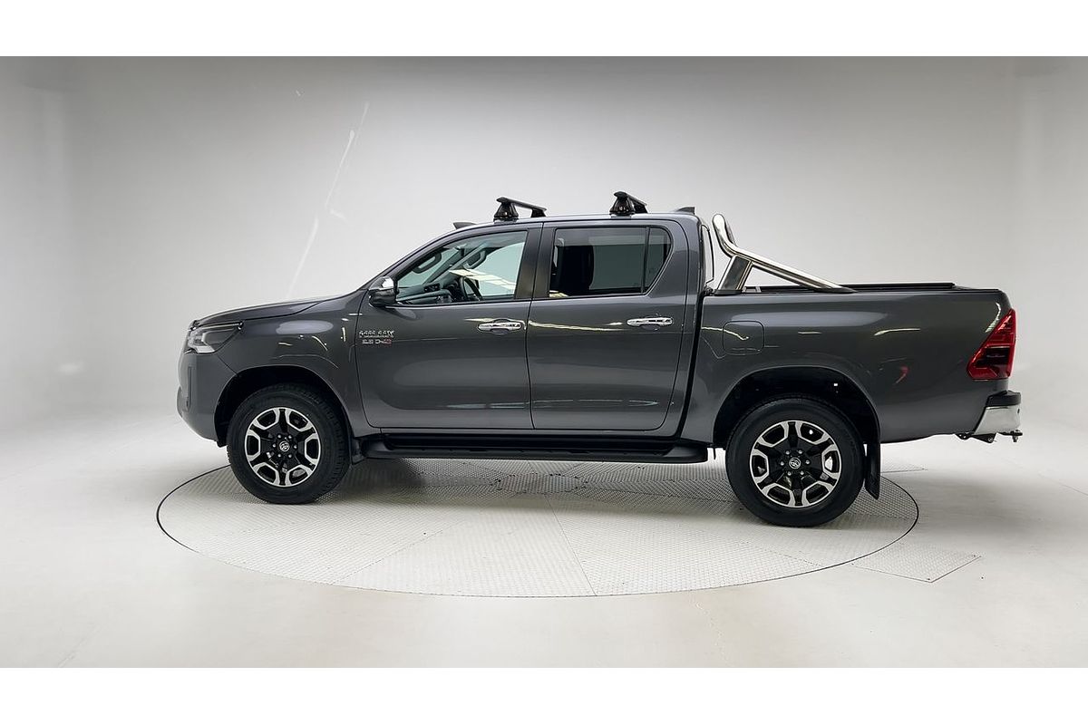 2022 Toyota Hilux SR5 GUN126R 4X4