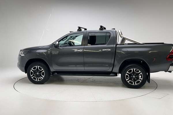 2022 Toyota Hilux SR5 GUN126R 4X4