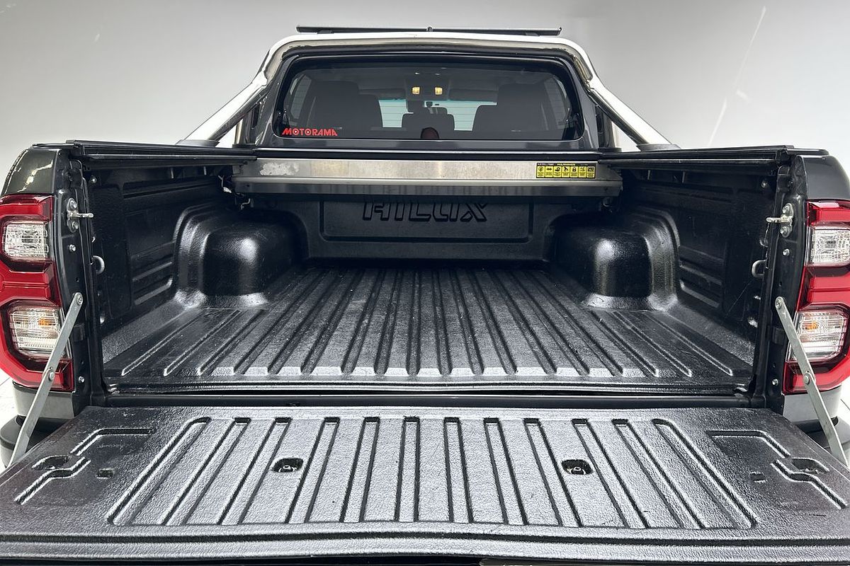 2022 Toyota Hilux SR5 GUN126R 4X4