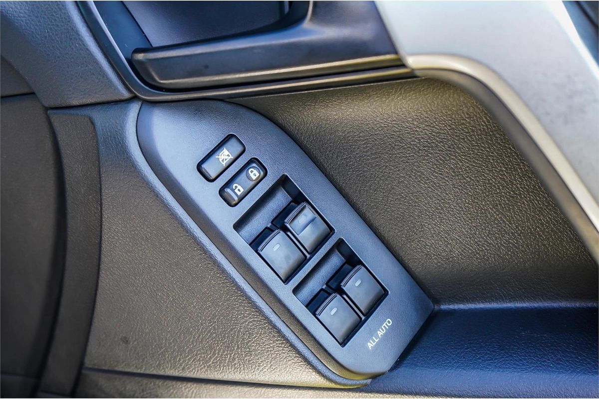 2014 Toyota Landcruiser Prado Altitude KDJ150R
