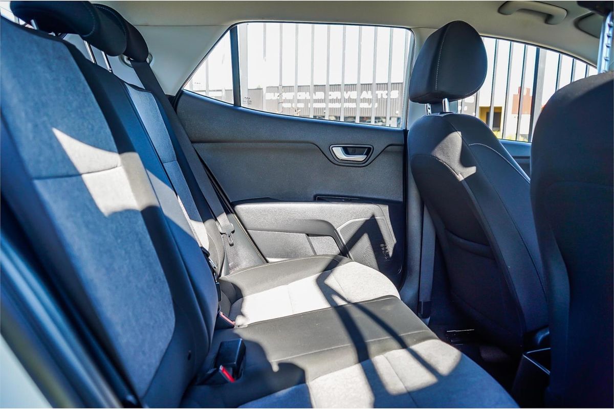 2022 Kia Stonic S YB