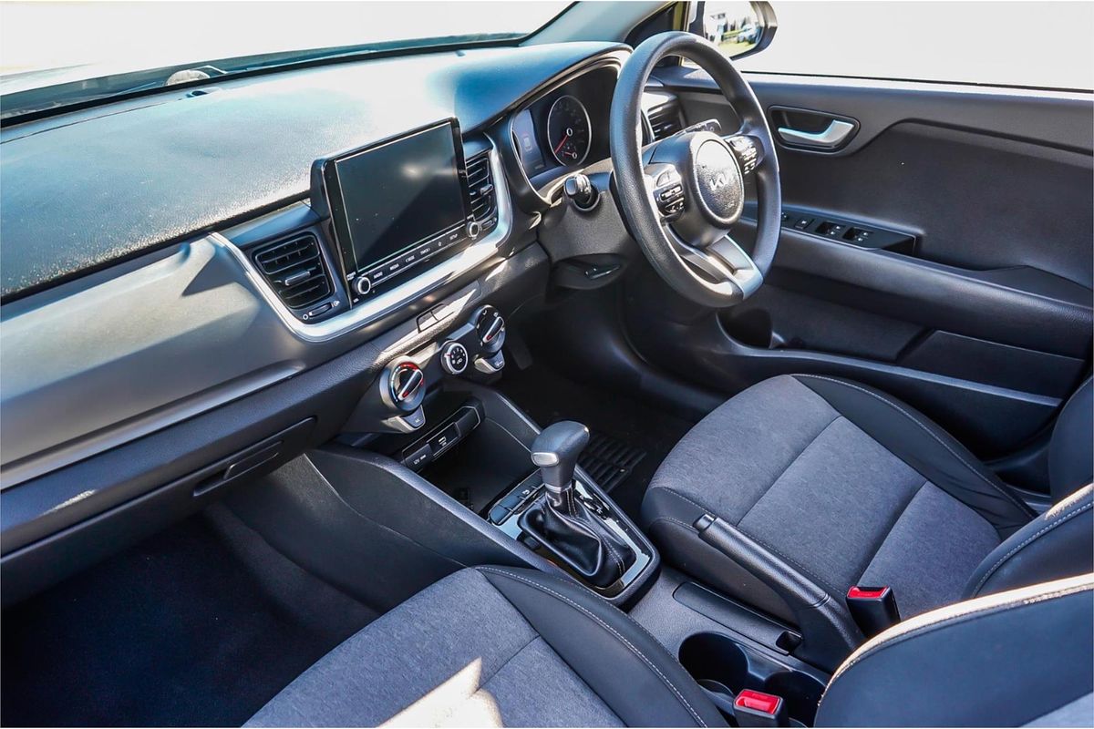 2022 Kia Stonic S YB