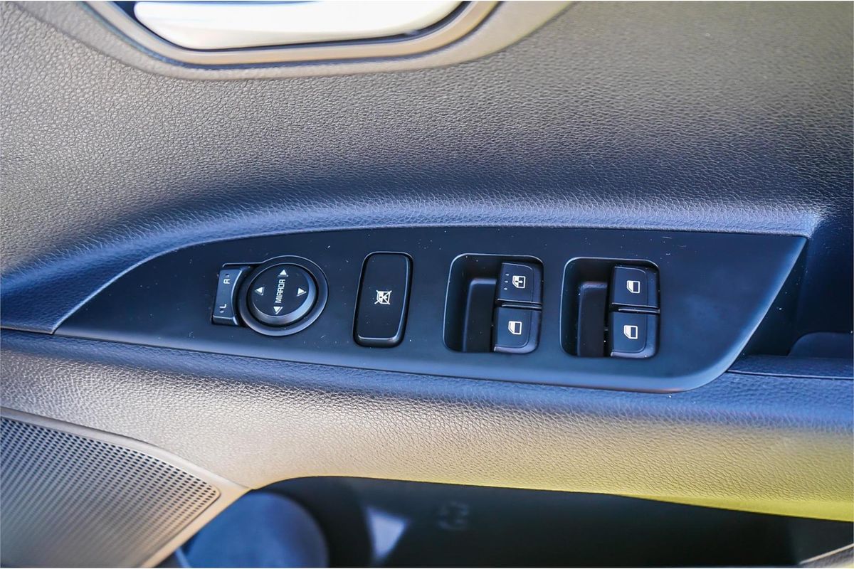 2022 Kia Stonic S YB