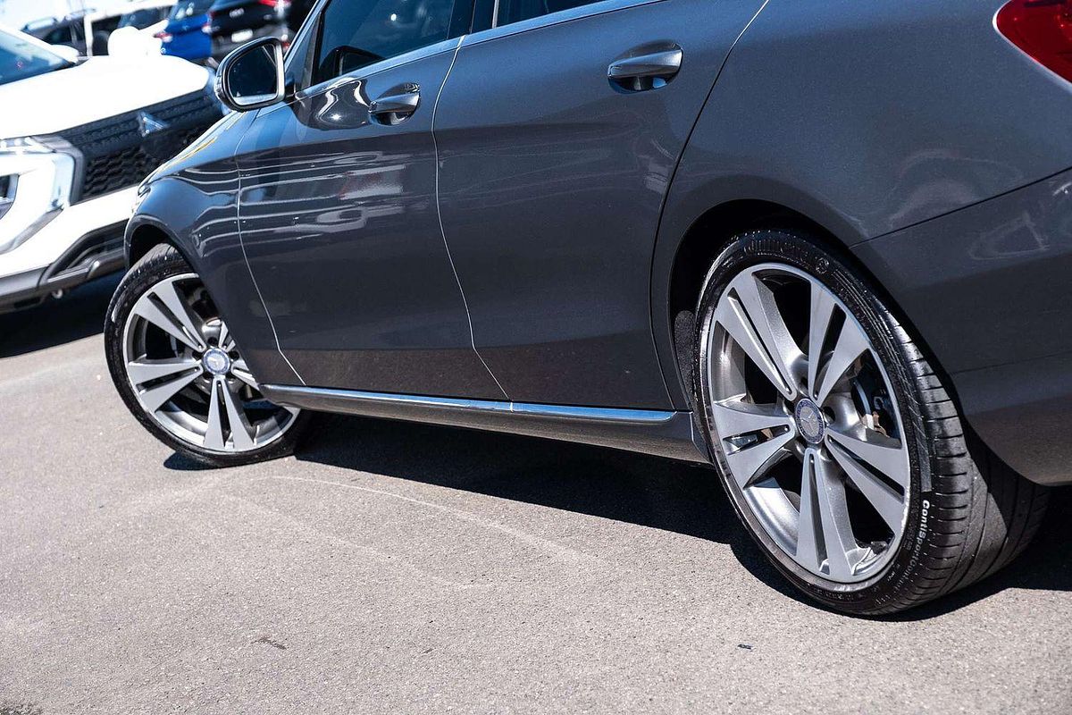 2016 Mercedes-Benz C-Class C200 W205