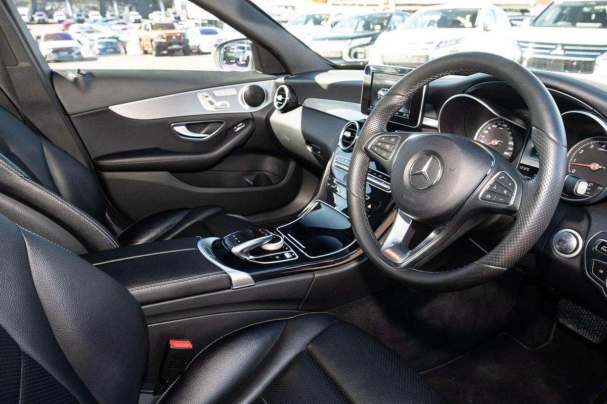 2016 Mercedes-Benz C-Class C200 W205