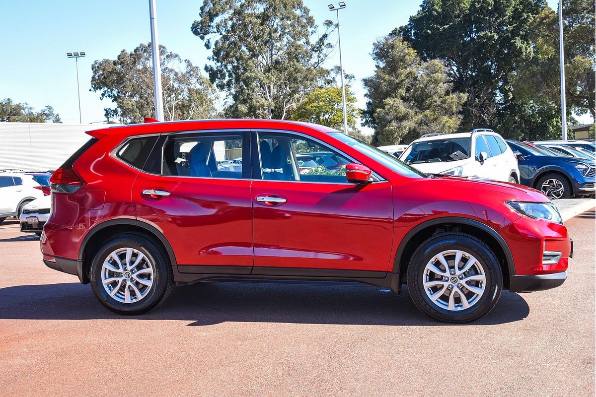 2021 Nissan X-TRAIL ST T32