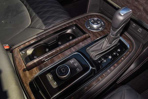 2025 Nissan Patrol Ti Y62