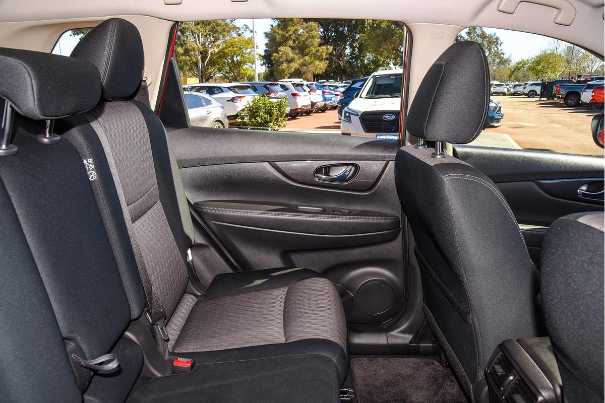 2021 Nissan X-TRAIL ST T32