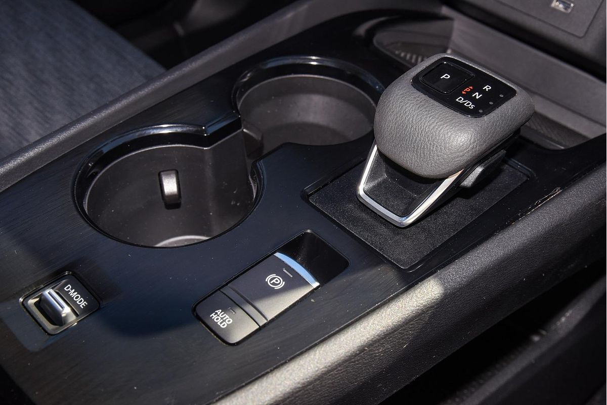 2024 Nissan X-TRAIL ST T33