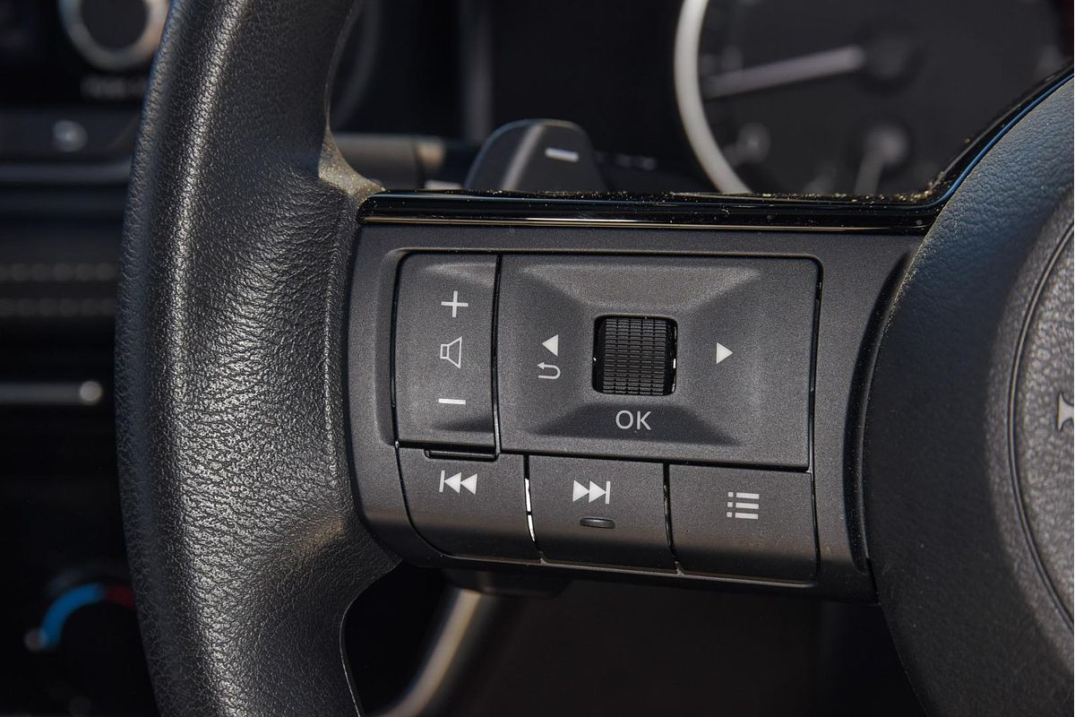 2024 Nissan X-TRAIL ST T33