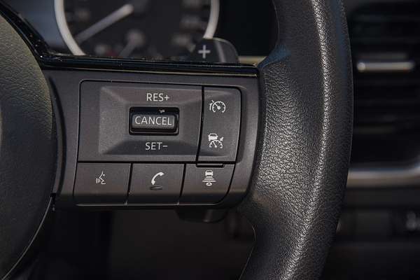 2024 Nissan X-TRAIL ST T33