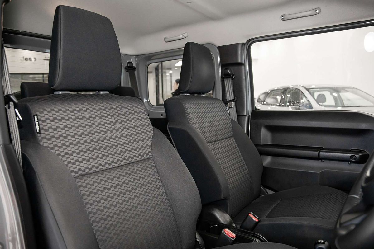 2023 Suzuki Jimny GLX GJ