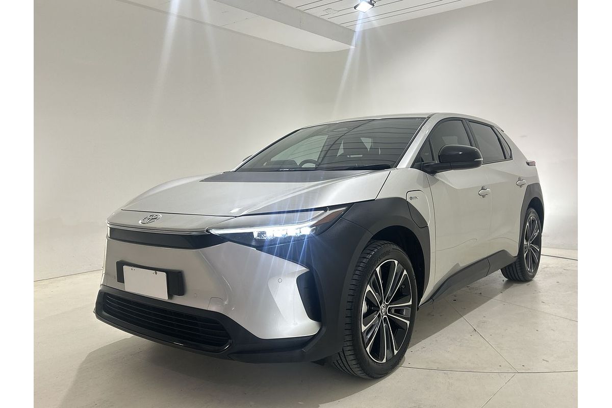 2023 Toyota bZ4X XEAM10R