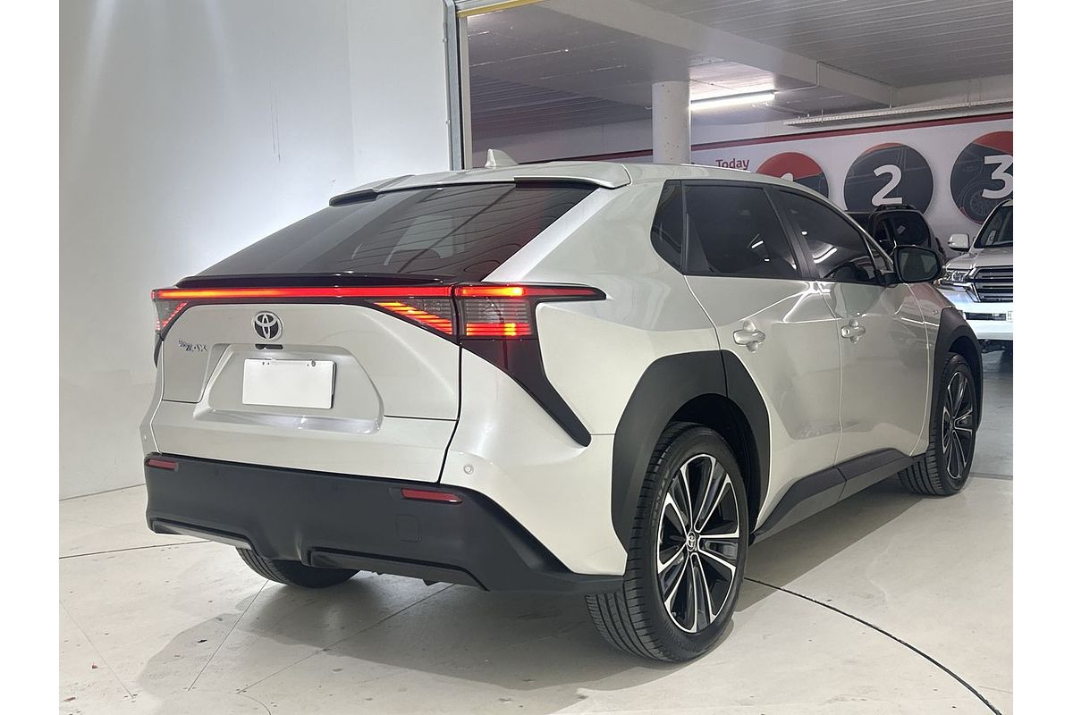 2023 Toyota bZ4X XEAM10R