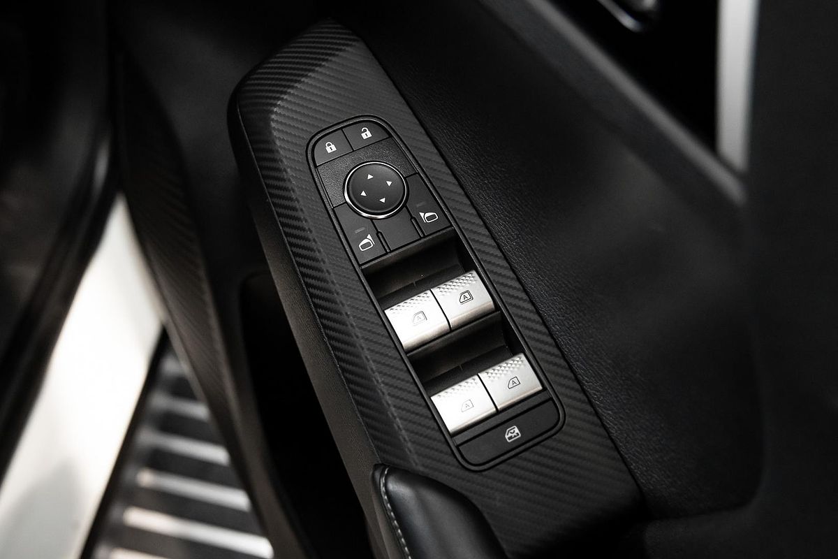 2022 Mitsubishi Outlander ES ZM
