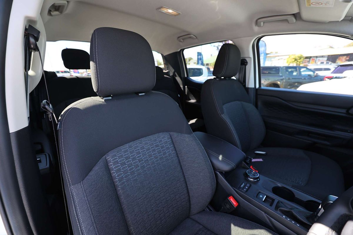 2025 Ford Ranger XLT 4X4 2.0L