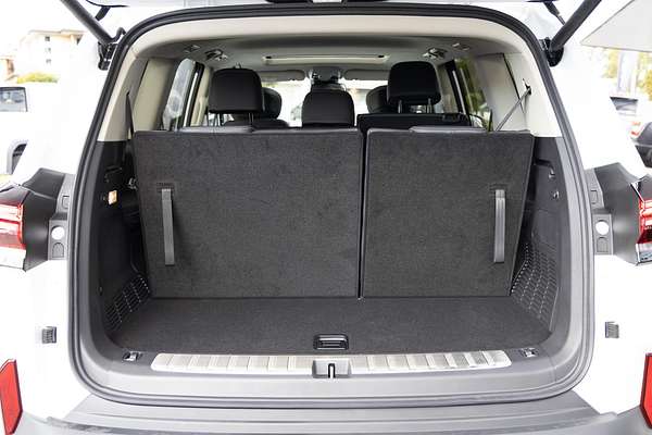 2025 LDV D90 Executive SV9A