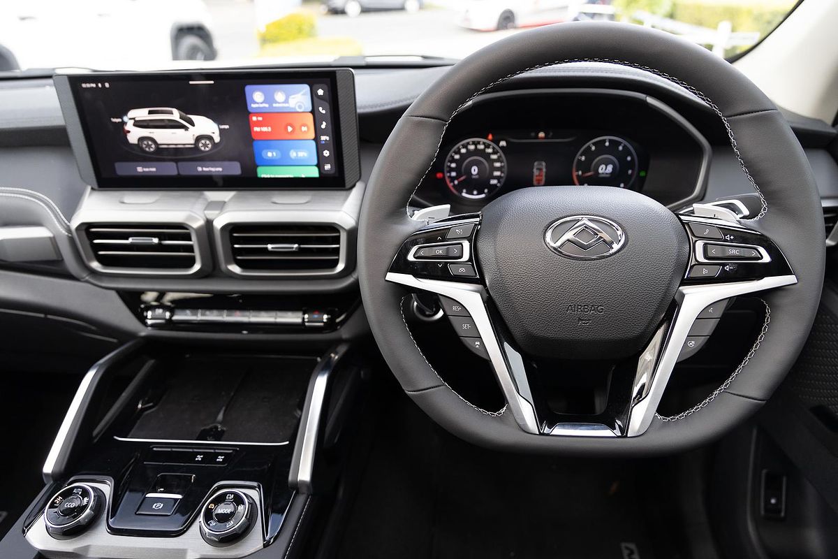 2025 LDV D90 Executive SV9A