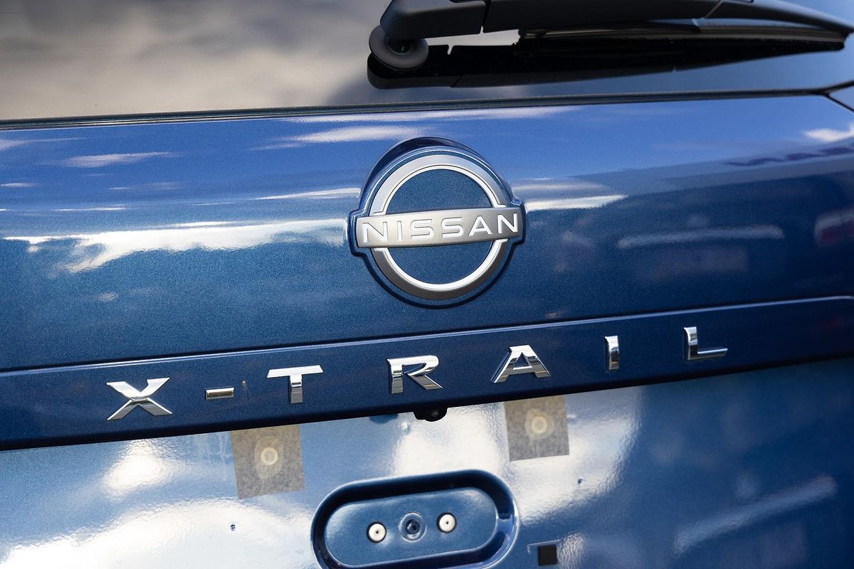 2024 Nissan X-TRAIL ST-L T33