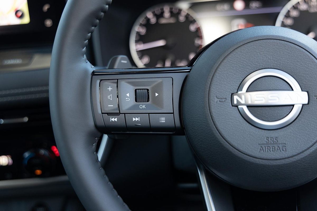 2024 Nissan X-TRAIL ST-L T33