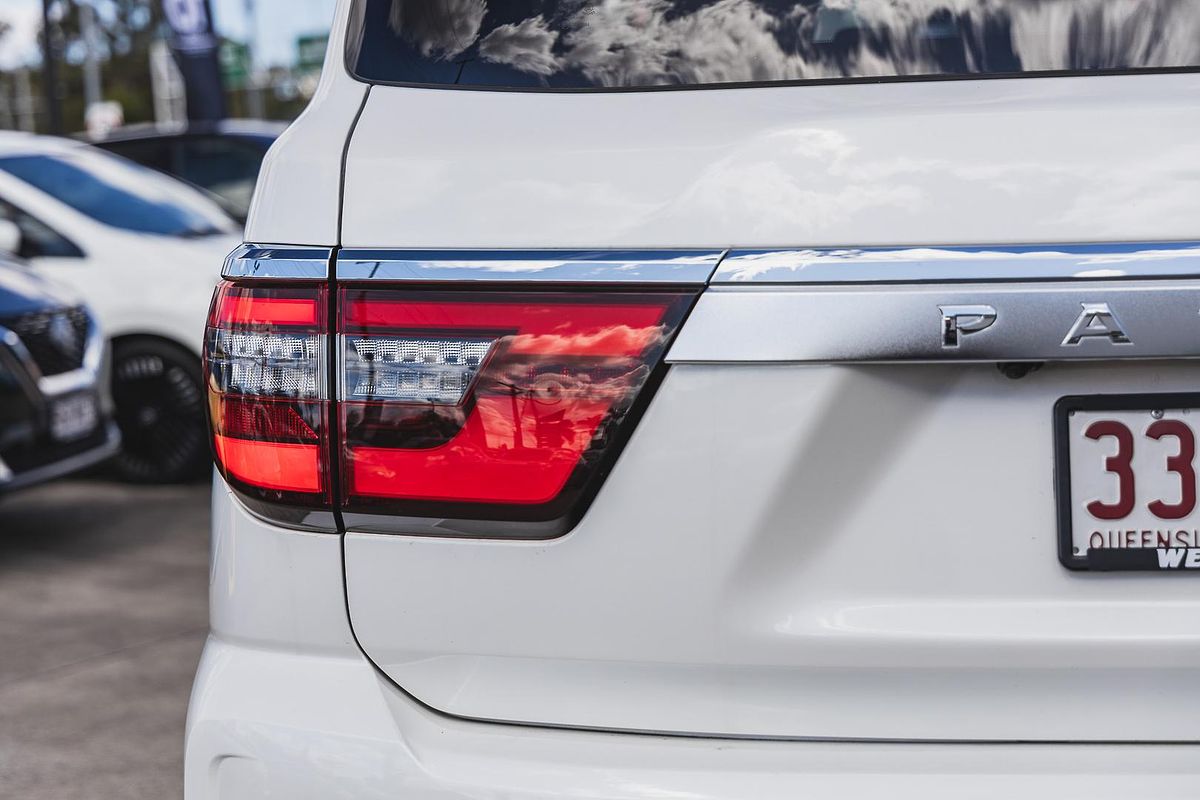 2023 Nissan Patrol Ti-L Y62