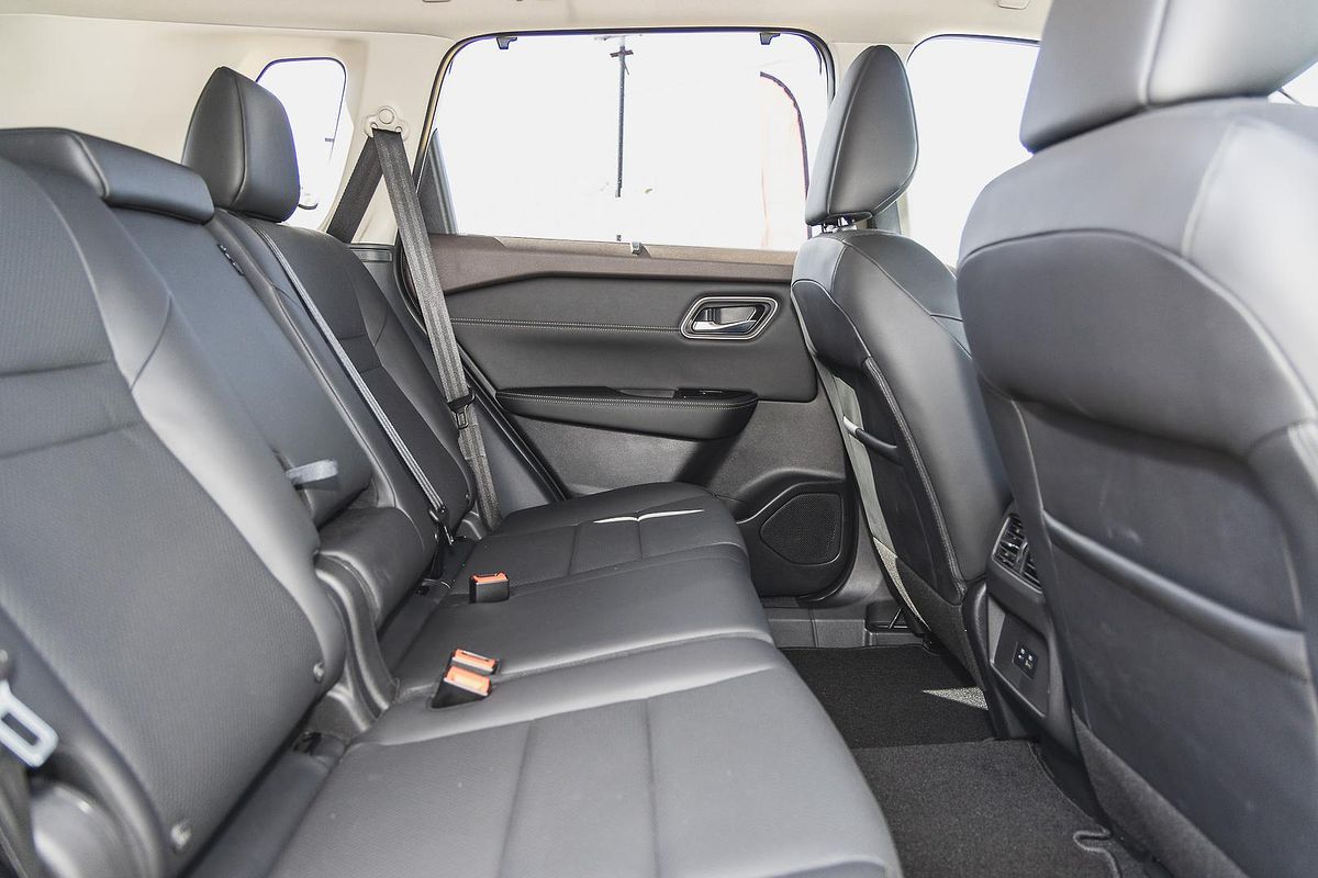 2024 Nissan X-TRAIL N-TREK T33
