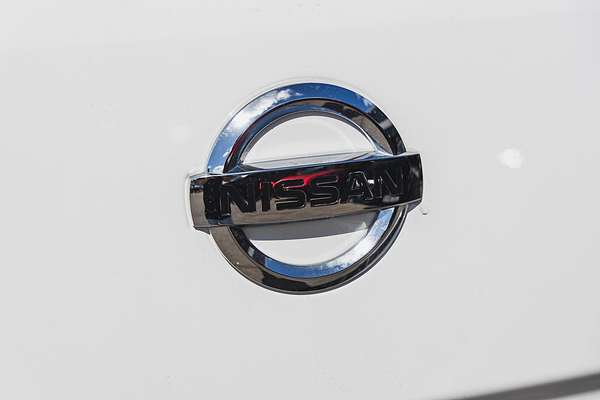 2024 Nissan Navara ST D23 4X4