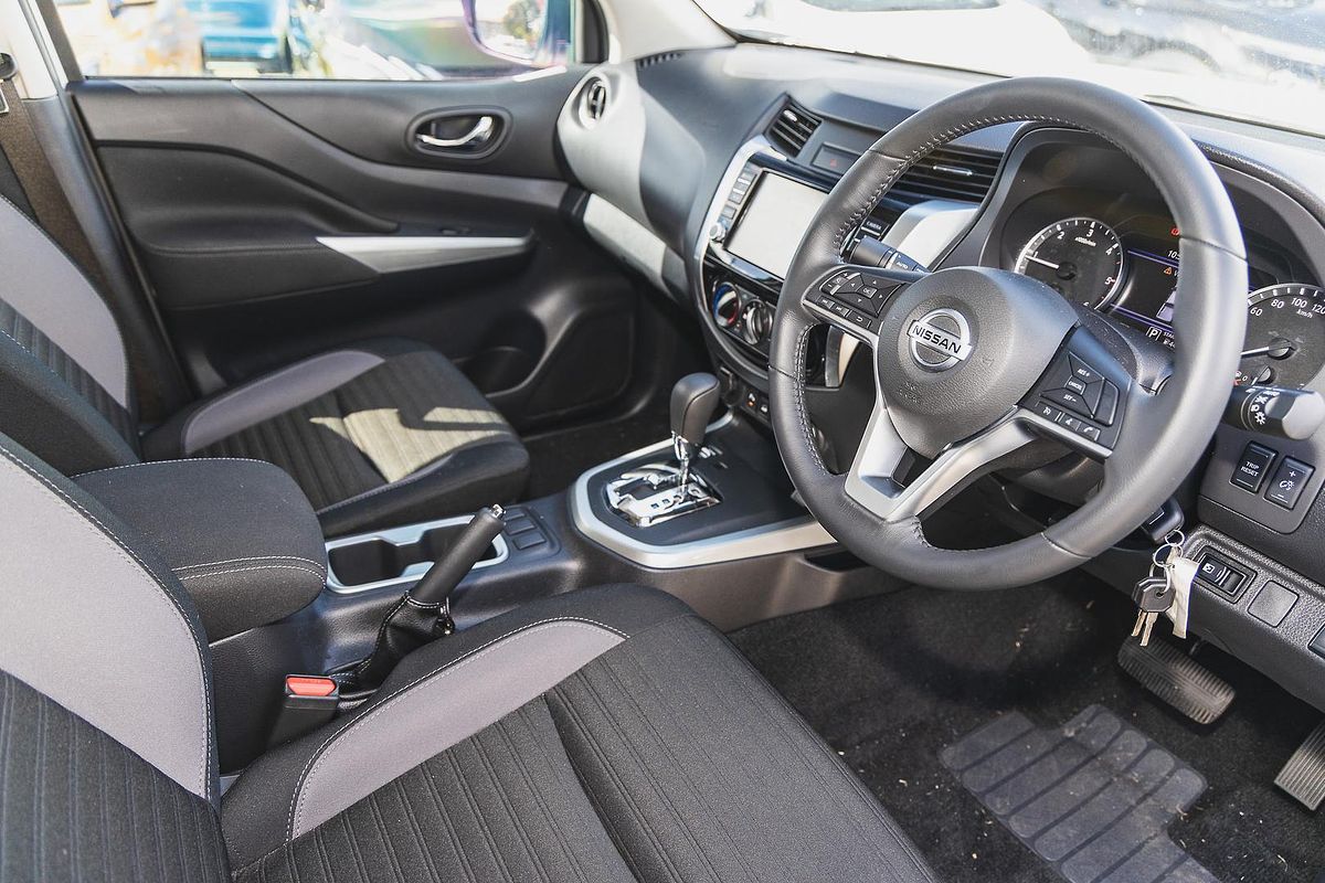2024 Nissan Navara ST D23 4X4