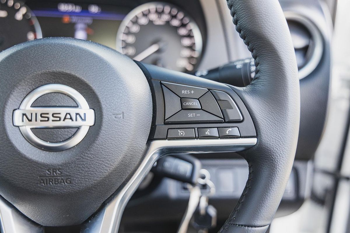 2024 Nissan Navara ST D23 4X4