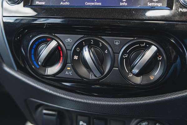 2024 Nissan Navara ST D23 4X4