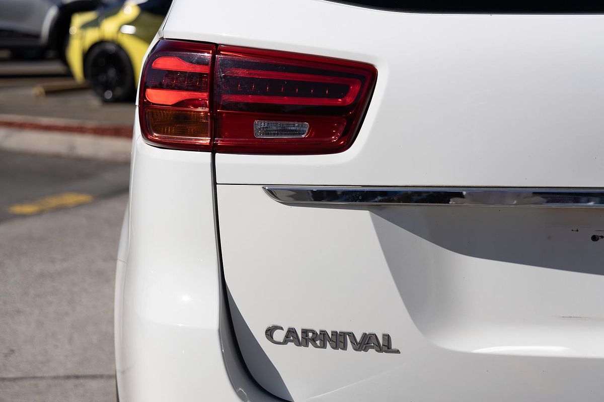2018 Kia Carnival Si YP