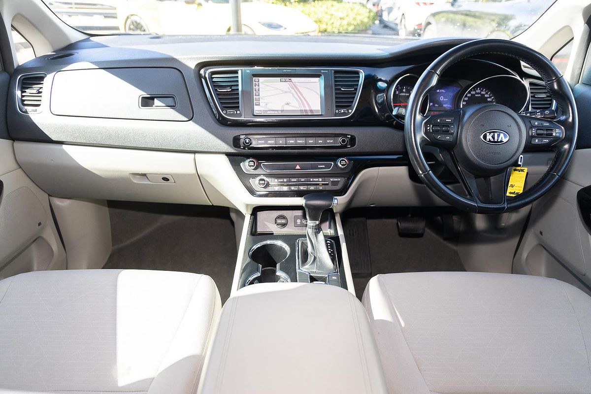 2018 Kia Carnival Si YP