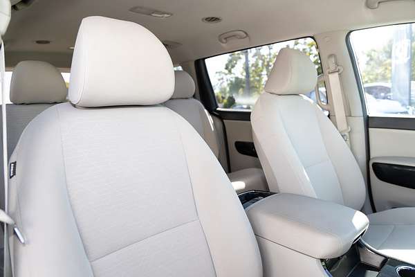 2018 Kia Carnival Si YP