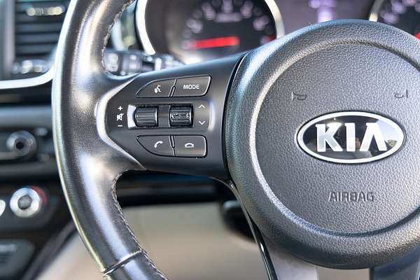 2018 Kia Carnival Si YP