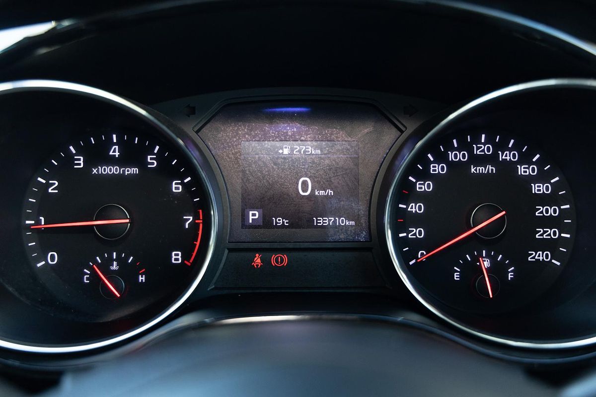 2018 Kia Carnival Si YP