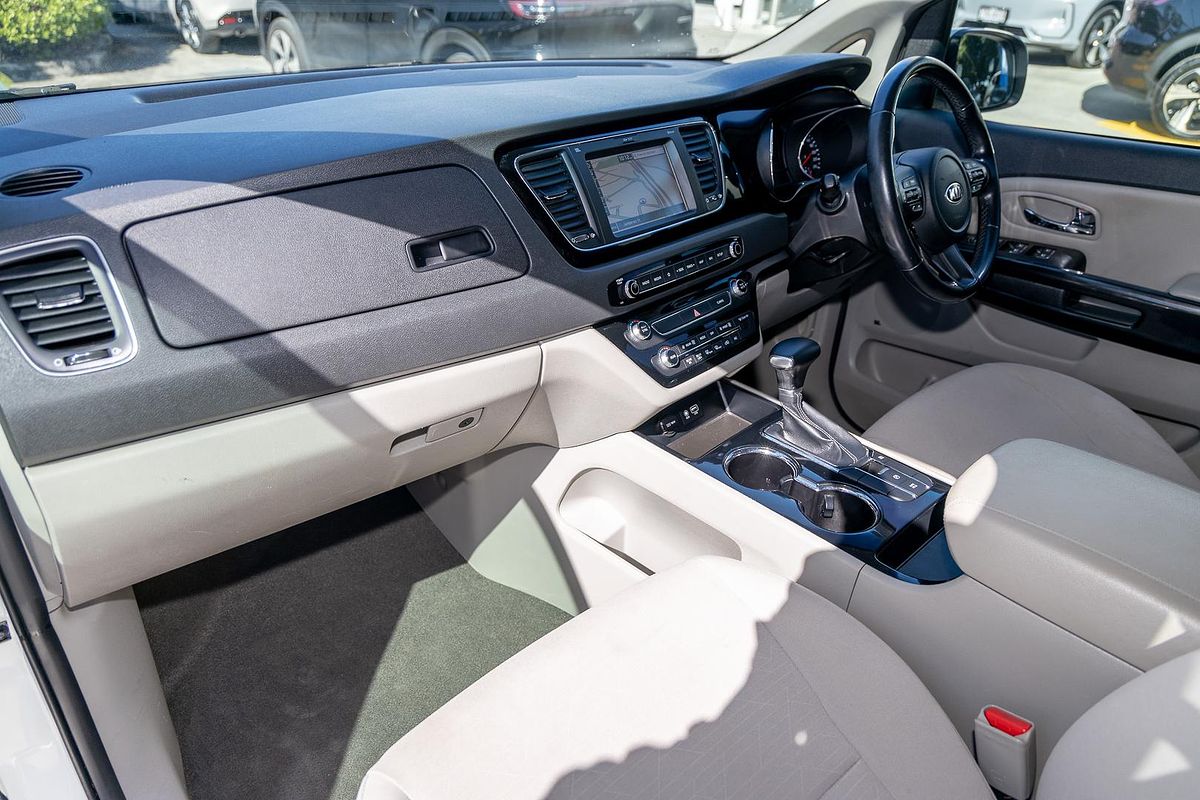 2018 Kia Carnival Si YP