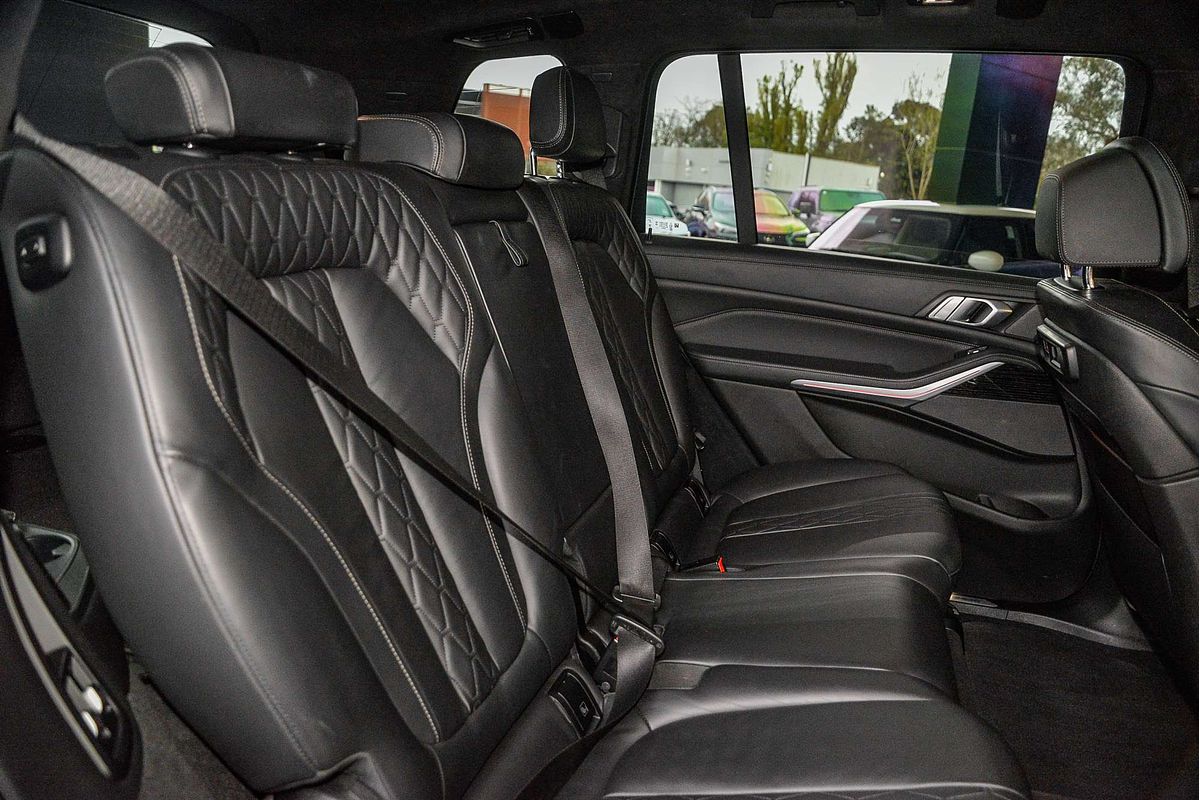 2019 BMW X7 M50i G07