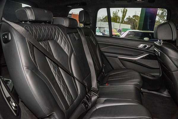 2019 BMW X7 M50i G07