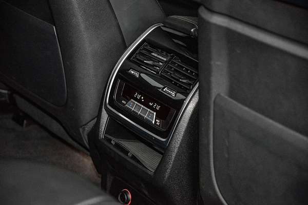 2019 BMW X7 M50i G07