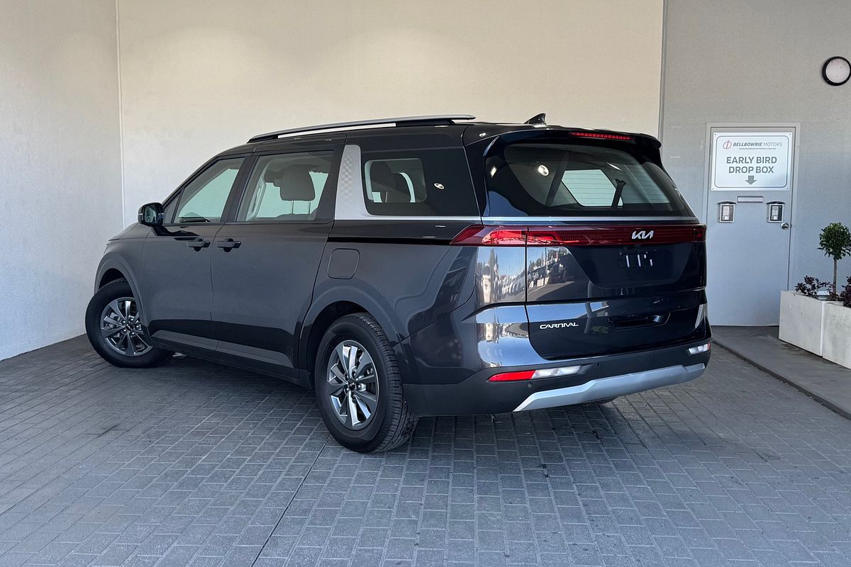 2023 Kia Carnival S KA4