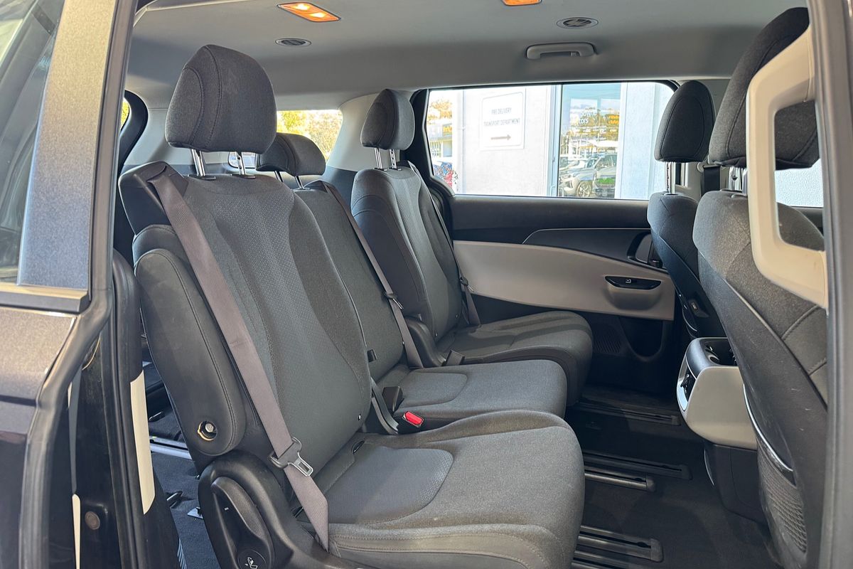 2023 Kia Carnival S KA4