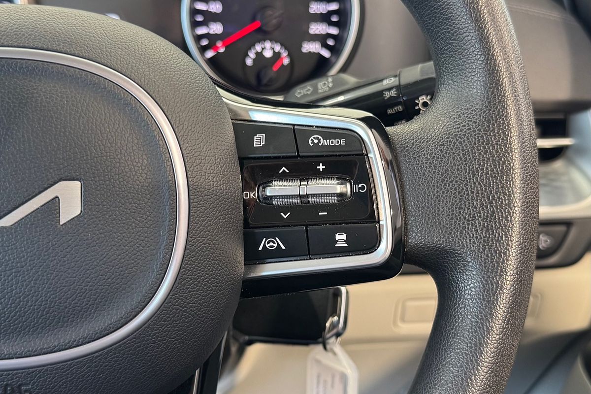 2023 Kia Carnival S KA4